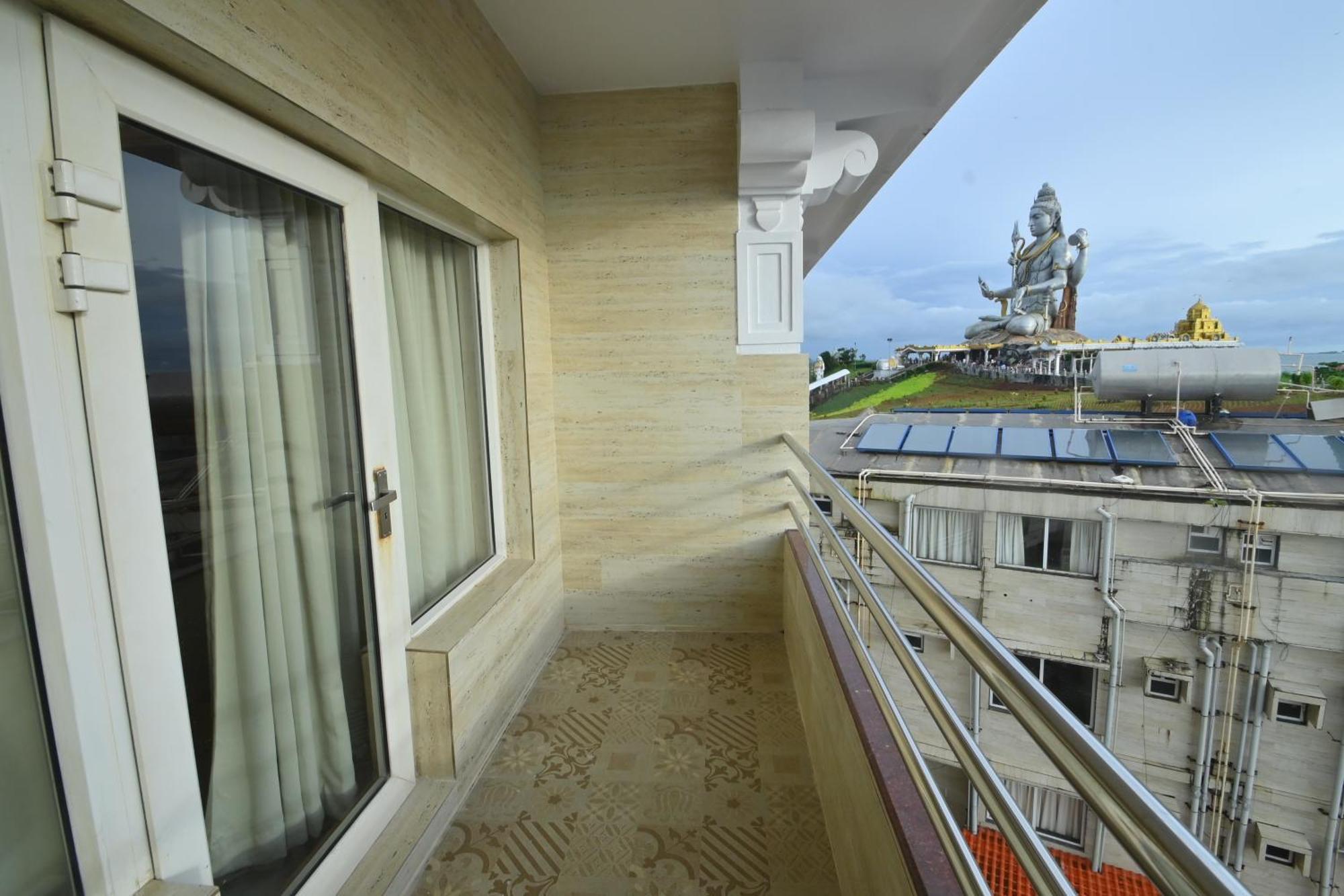 Rns Residency Sea View Hotel Māvalli Kültér fotó